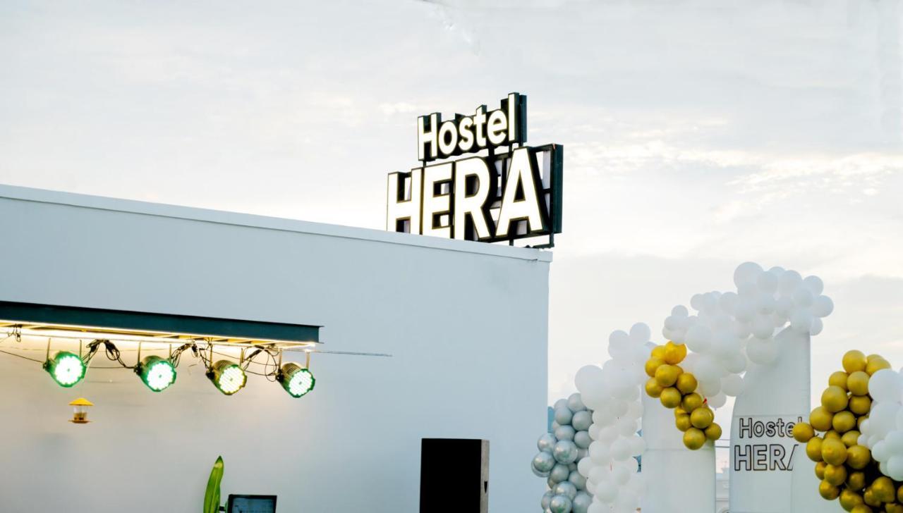 Hera Hostel Chau Doc Exteriör bild