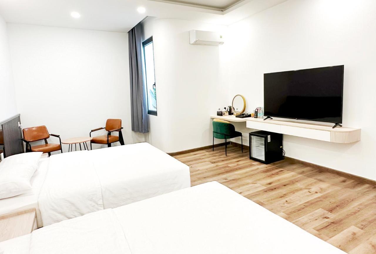 Hera Hostel Chau Doc Exteriör bild